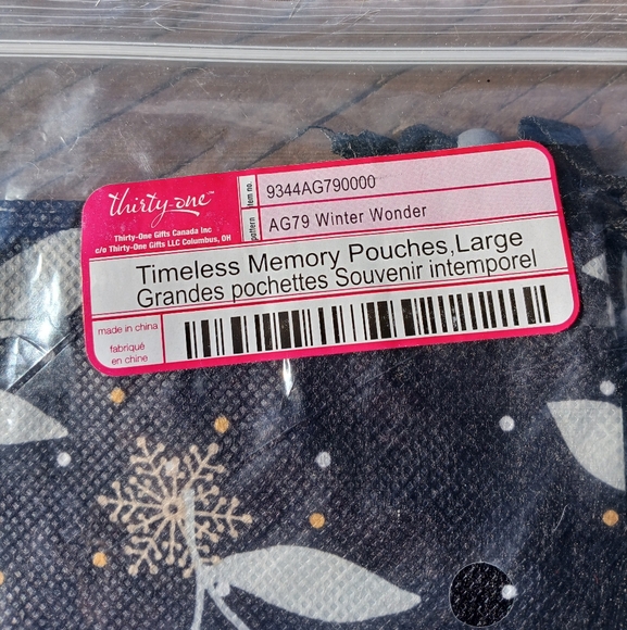 Thirty-One Timeless Memories Pouch, Large - Picture 4 of 4